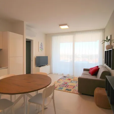 Meit Apartment *